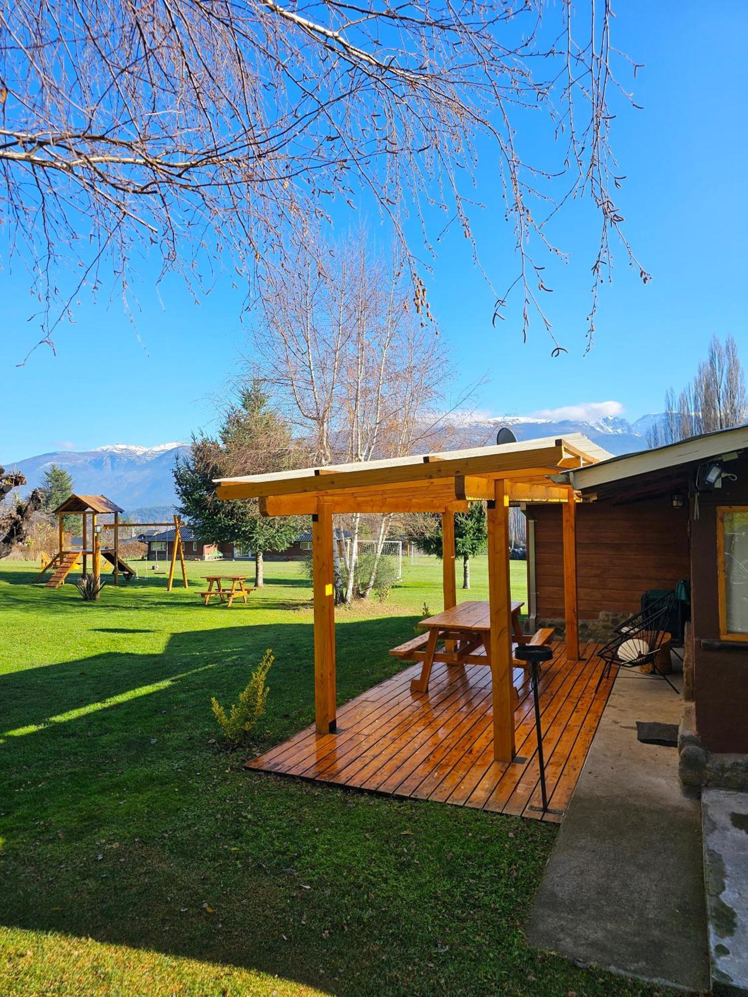 La Yaya - Villa Turismo El Bolsón エクステリア 写真